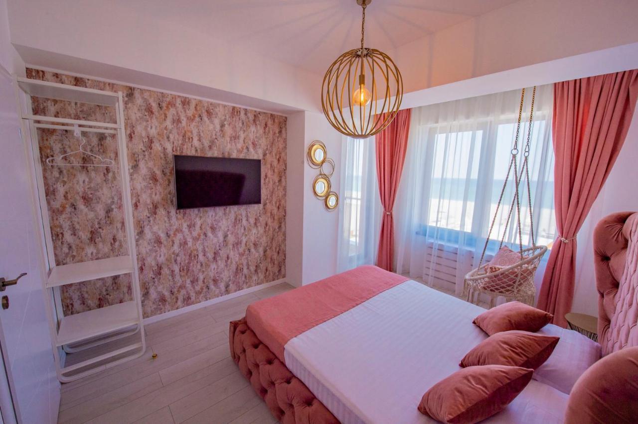 Summerland Luxury Velvet Front Sea View Mamaia Exterior foto