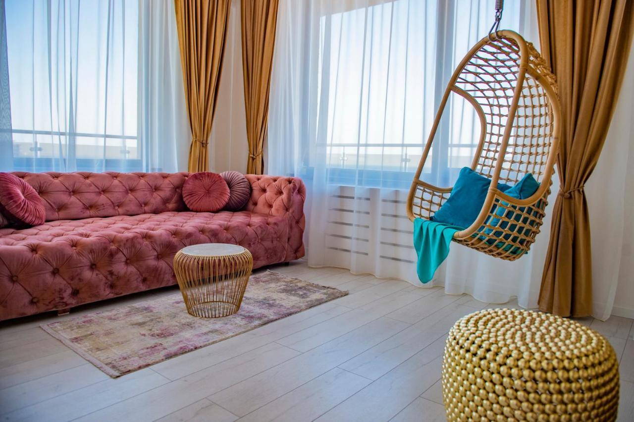 Summerland Luxury Velvet Front Sea View Mamaia Exterior foto